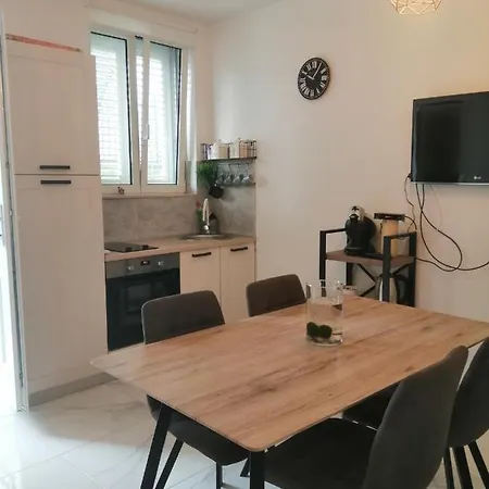 Apartman Marita Kastela Exterior photo